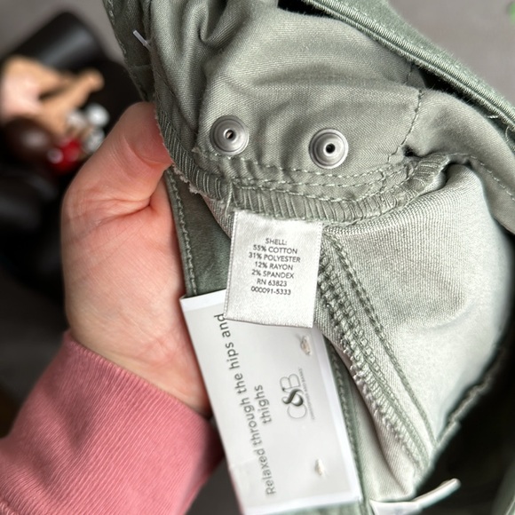 •CHRISTOPHER & BANKS• NWT Women’s High Rise Relaxed Fit Ankle Pant - Picture 10 of 10